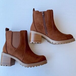 Tan Spirea Lug sole Ankle boot